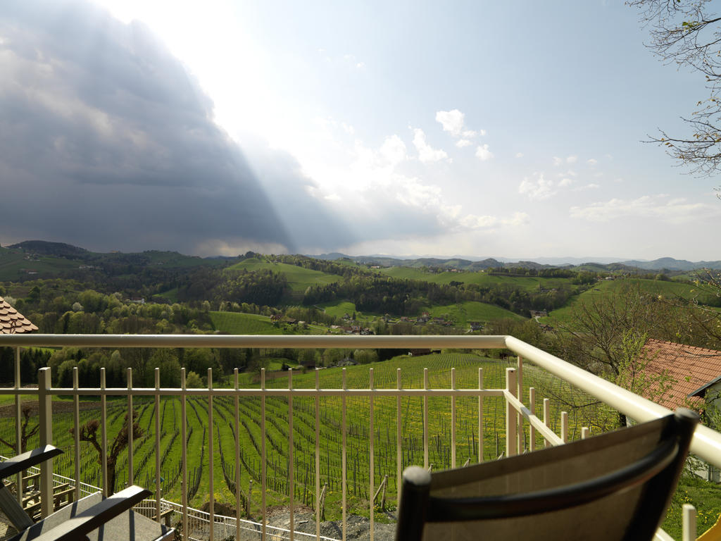 Hotel Weingut Skoff Original Gamlitz Esterno foto