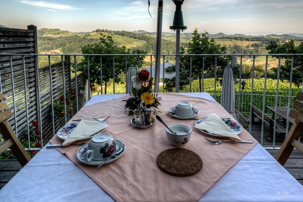 Hotel Weingut Skoff Original Gamlitz Esterno foto